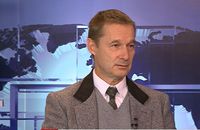 Ukraina powinna oddać Donbas? Niemiecki naukowiec w „GW” drwi z rządu PiS 