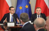 Morawiecki: Z węglem jest problem. Apelujemy o autoreglamentację zakupów 