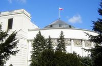 W nowym sondażu PiS bez sejmowej większości 