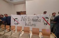 Młodzież Wszechpolska przeciwko nagrodzie dla pisarki relatywizującej ludobójstwo na Wołyniu