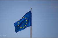 UE zatwierdziła 18 mld euro pożyczki dla Ukrainy. Większość kosztów odsetek pokryją państwa członkowskie 